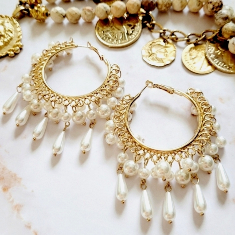 NWT Dangling Pearl Cluster Large Boho Gold Hoop Earrings